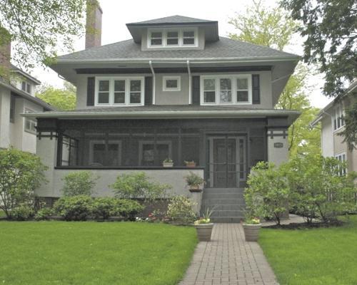 1025 Ashland Ave., Wilmette, IL 60091