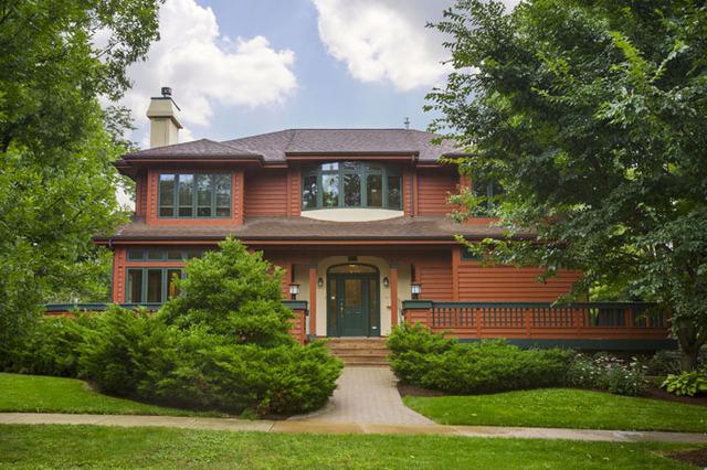 535 Lowell Ave., Glen Ellyn, IL 60137