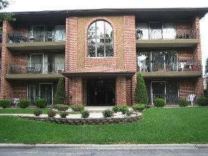 11011 Stony Creek Dr. #1A, Palos Hills, IL 60465
