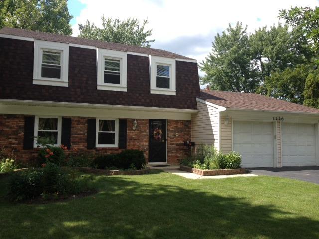 1228 Allison Ln., Schaumburg, IL 60194