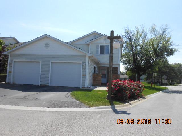 703 Mariner, Schaumburg, IL 60194