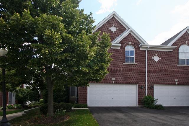 154 Fulbright Ln., Schaumburg, IL 60194