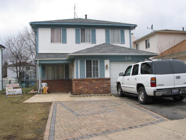 221 Mill Stream Dr., Bolingbrook, IL 60440