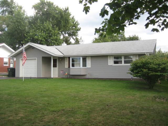 2405 Sand Lake Rd., Lindenhurst, IL 60046