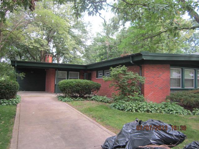 335 Oakwood St., Park Forest, IL 60466
