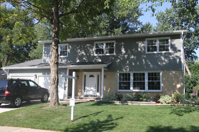 2718 N Kennicott Ave., Arlington Heights, IL 60004