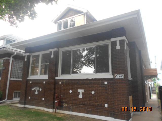 5925 S Francisco Ave., Chicago, IL 60629