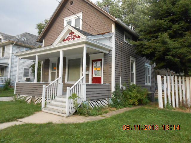 511 Grand Ave., Aurora, IL 60506