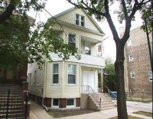 3342 N Claremont St., Chicago, IL 60618