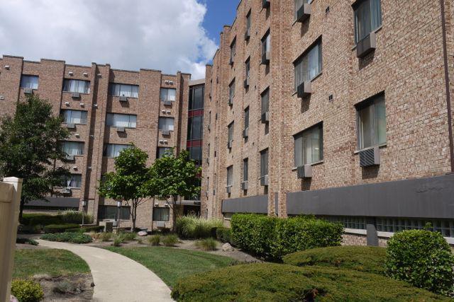 5348 N Cumberland Ave. #416, Chicago, IL 60656