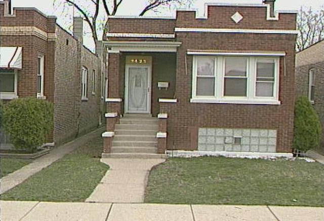 2425 S 60th Ct., Cicero, IL 60804