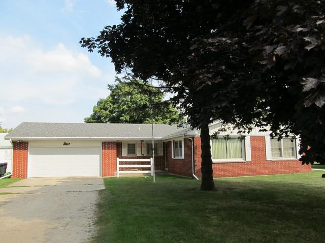 4374 E 250th Rd., Mendota, IL 61342