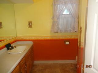 170 Perry St., Elgin, IL 60123