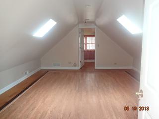 170 Perry St., Elgin, IL 60123