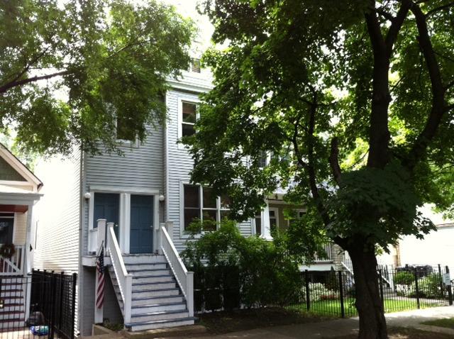 2143 W Barry Ave., Chicago, IL 60618