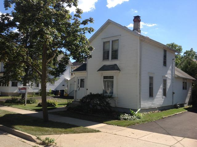 13 Madison St., Algonquin, IL 60102