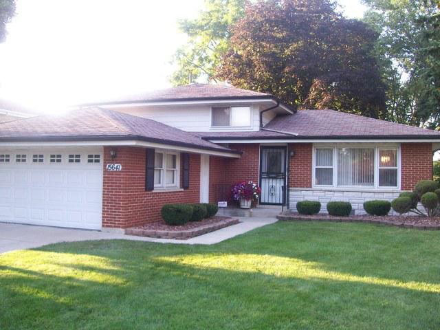 15641 Dante Dr., South Holland, IL 60473