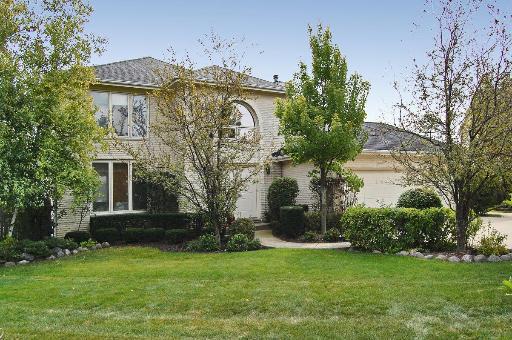 811 Summer Ct., Buffalo Grove, IL 60089