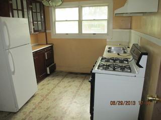 2006 Cooke Ct., Waukegan, IL 60085