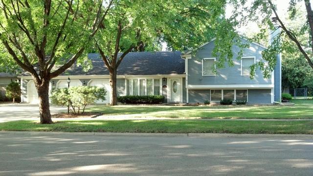 18 Crofton Rd., Oswego, IL 60543