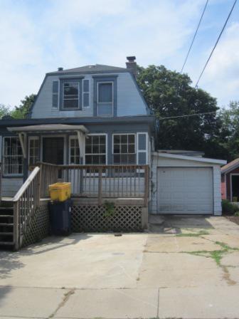 3 Division St., Algonquin, IL 60102
