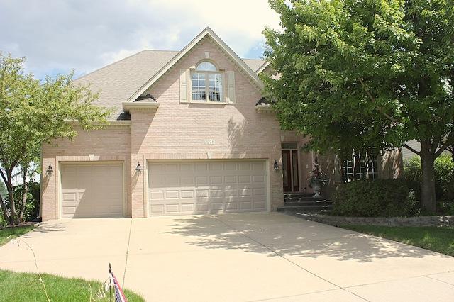 2216 Comstock Ln., Naperville, IL 60564