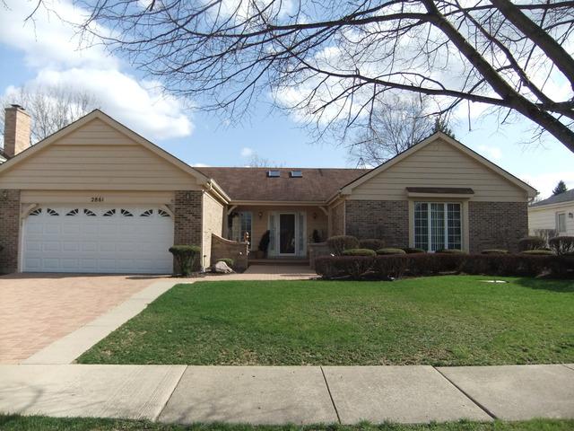 2861 E Woodbury Dr., Arlington Heights, IL 60004