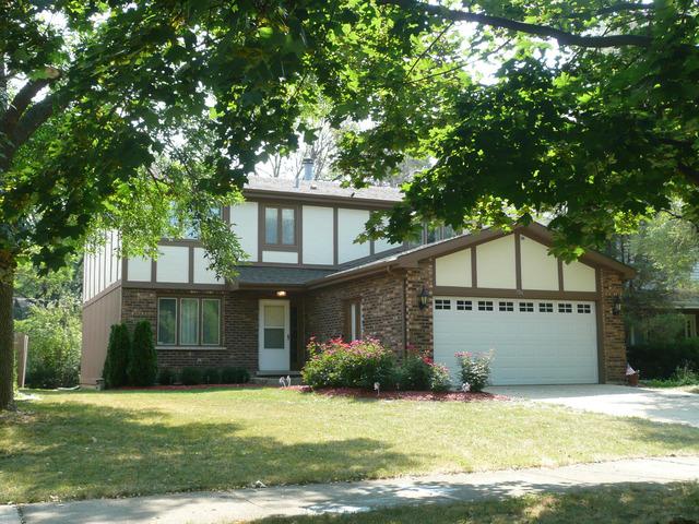 706 Morningside Dr., Naperville, IL 60563