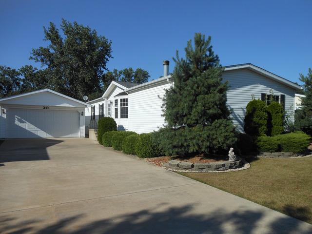 30 Petunia Cir., Matteson, IL 60443
