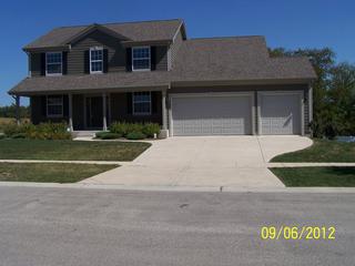 3297 Highwood Ct., Elgin, IL 60124