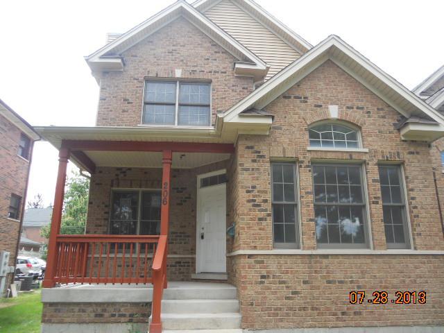 206 S Cass Ave., Westmont, IL 60559
