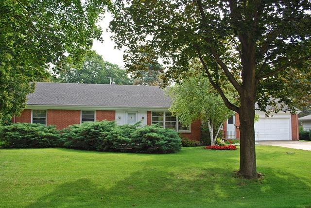 629 Willow Ln., Geneva, IL 60134