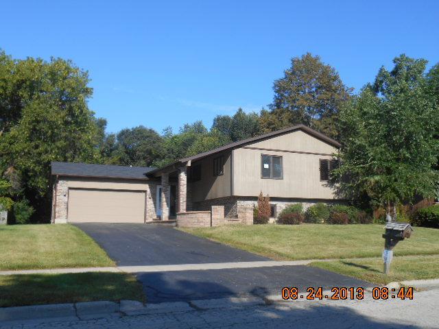 516 Gerry St., Woodstock, IL 60098