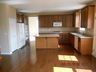 2314 Green Glade Way, Wauconda, IL 60084