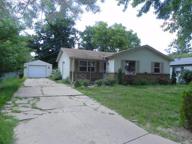1329 Mondale Dr., Rockford, IL 61108