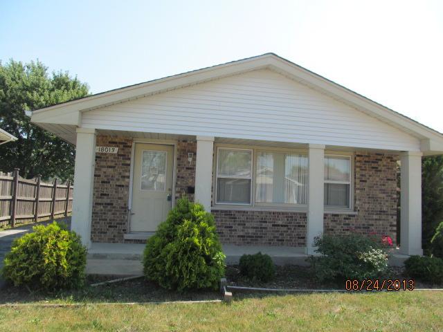 18013 Olympia Dr., Country Club Hills, IL 60478
