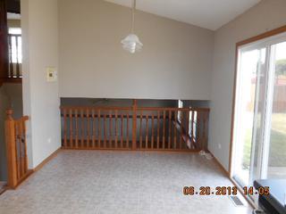 907 Pheasant Run, Zion, IL 60099