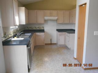 907 Pheasant Run, Zion, IL 60099