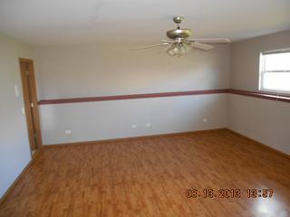 907 Pheasant Run, Zion, IL 60099