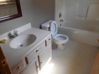 907 Pheasant Run, Zion, IL 60099