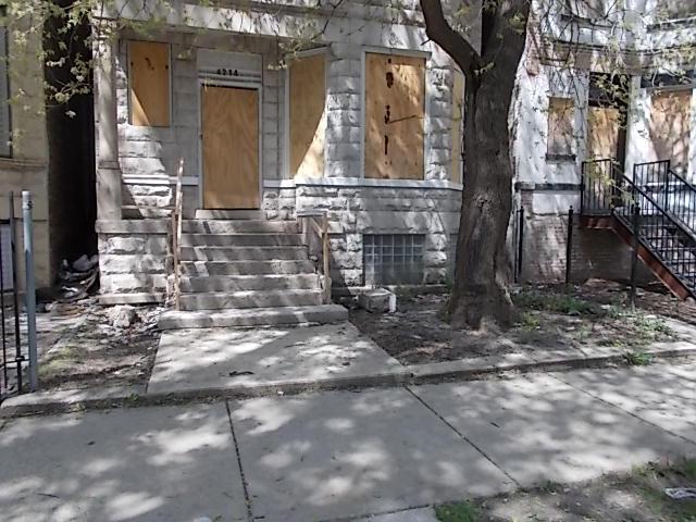 4214 W Wilcox St., Chicago, IL 60624