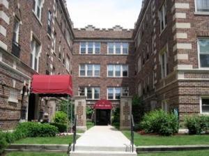 75 E Harris Ave. #2E, La Grange, IL 60525