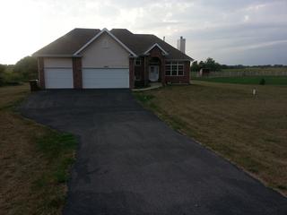 27626 S Kuersten St., Monee, IL 60449