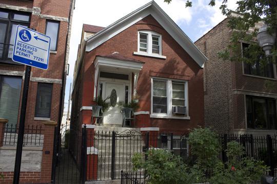 921 N Fairfield Ave., Chicago, IL 60622