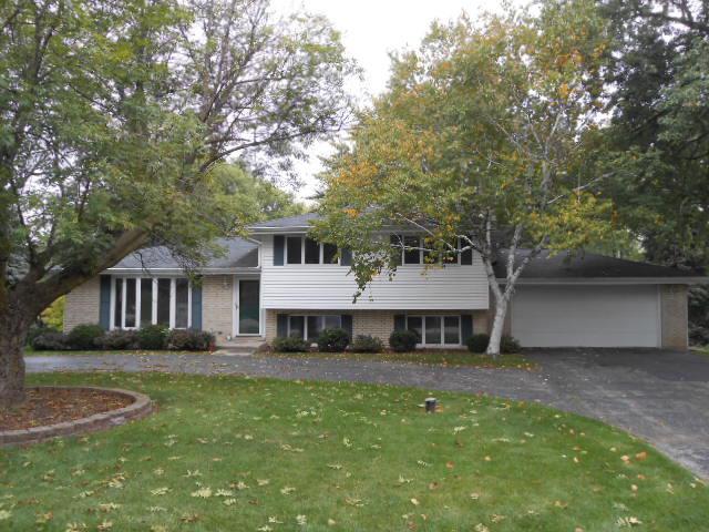 8171 Tennesse Ave., Willowbrook, IL 60527