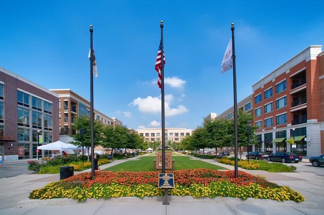 801 Village Center Dr. #307, Burr Ridge, IL 60527