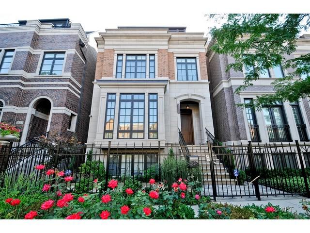 2625 N Paulina St., Chicago, IL 60614