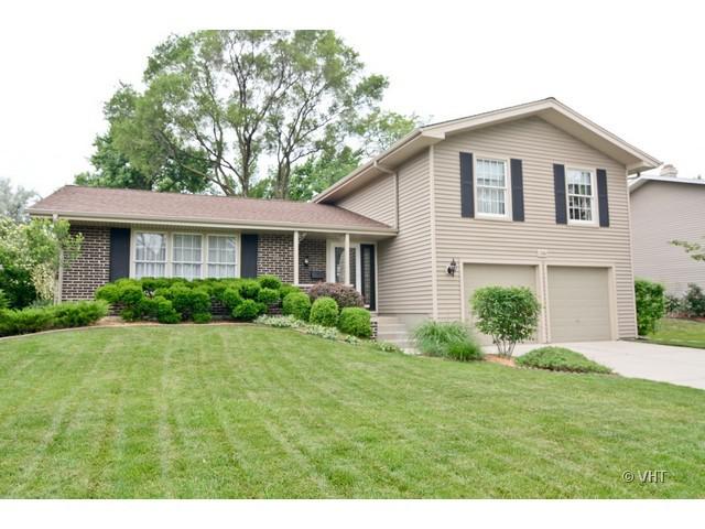 1260 Fairmont Rd., Hoffman Estates, IL 60169