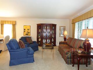 903 Linden Ct., Western Springs, IL 60558