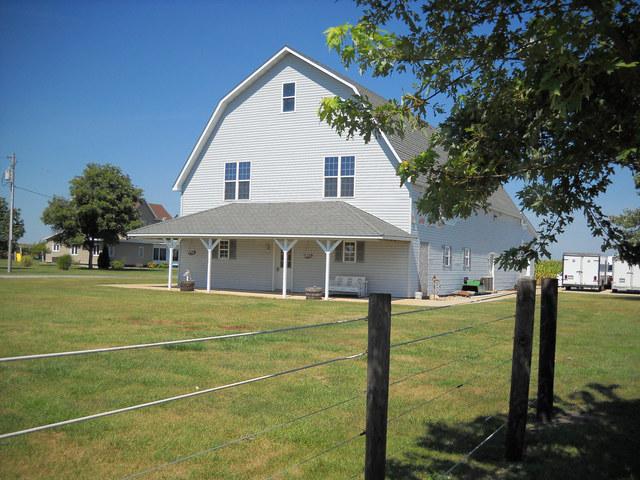 22604 N 600 St., Hume, IL 61932